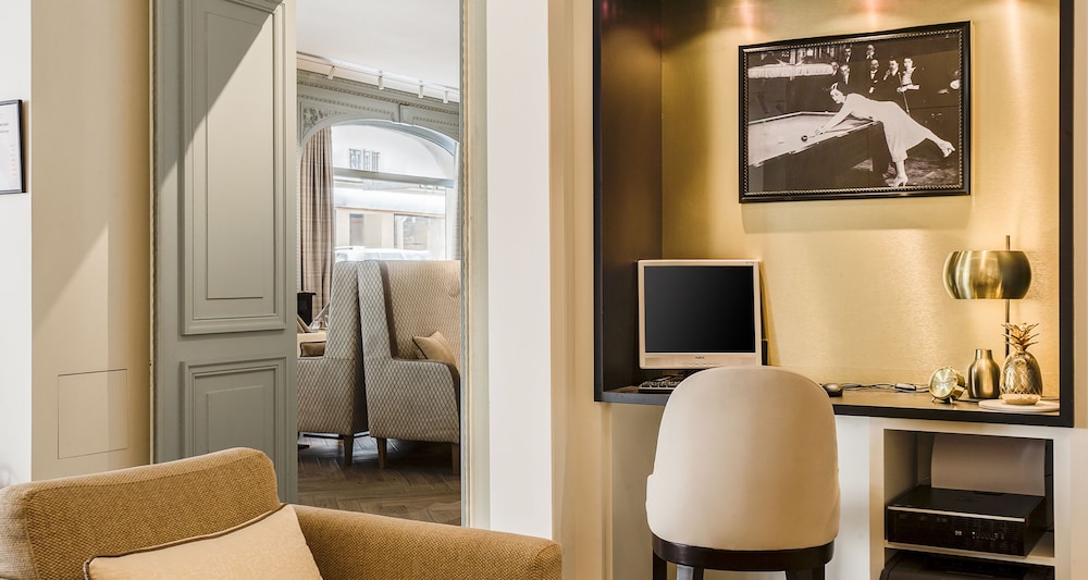 Hotel Royal Saint Honore 58/60
