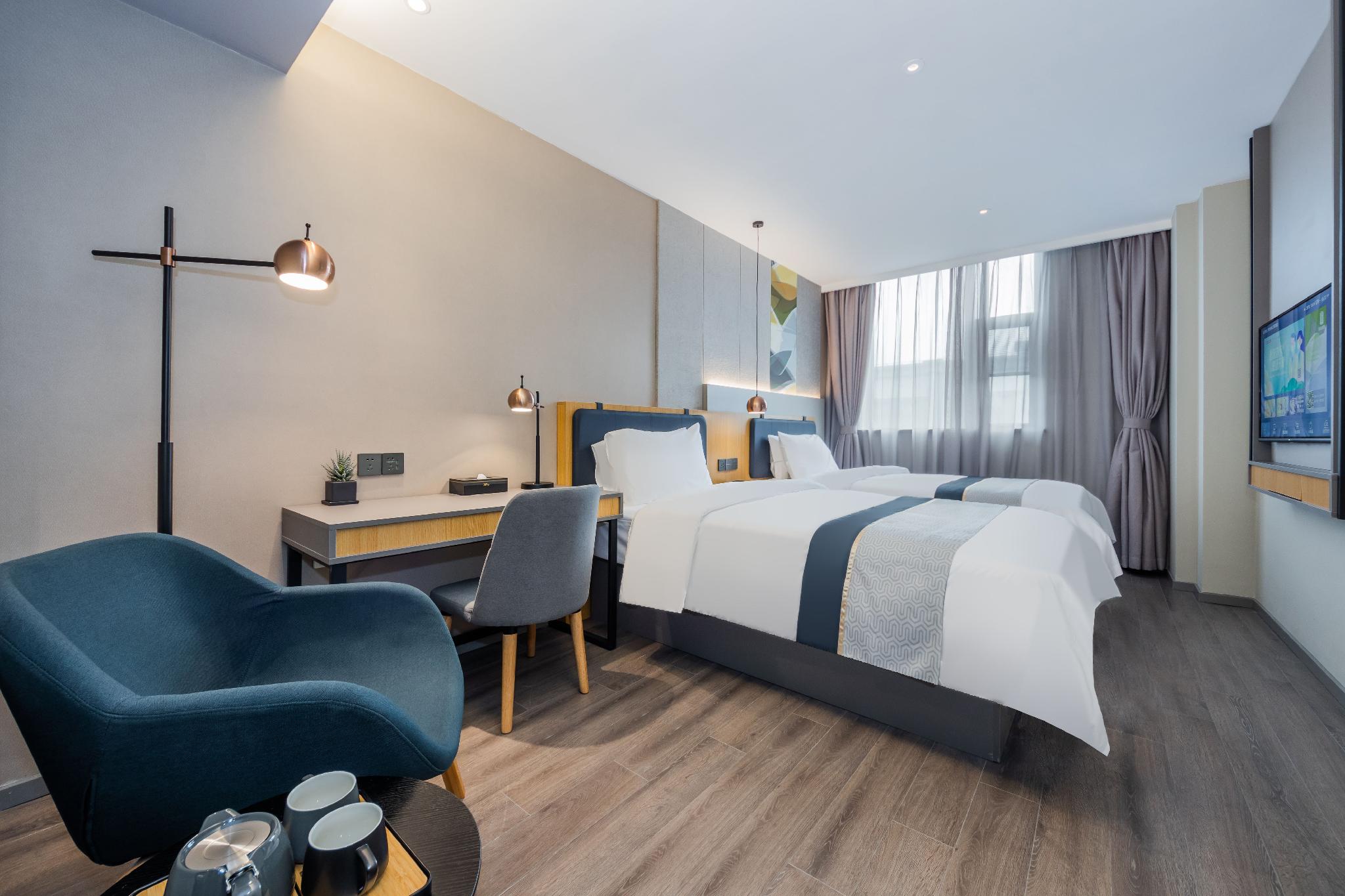Home Inn Selected (Shanghai New International Expo Center, Guanglan Road Metro Station) 30/56