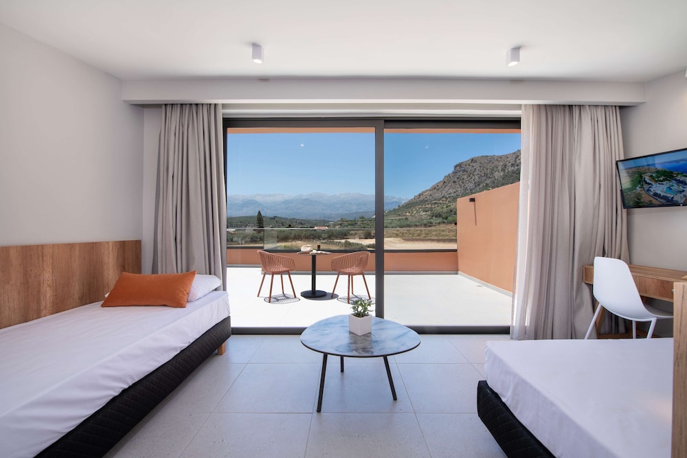 Kiani Beach Resort 12/50