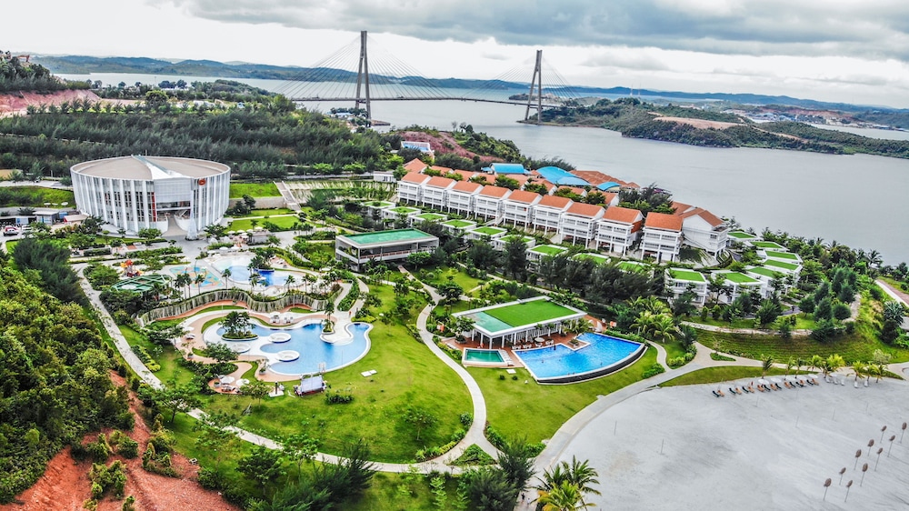 Harris Hotel Barelang Batam 37/45