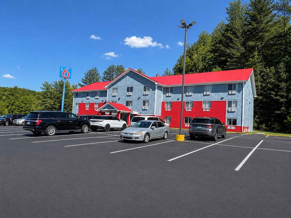 Motel6 Morehead, KY 54/67