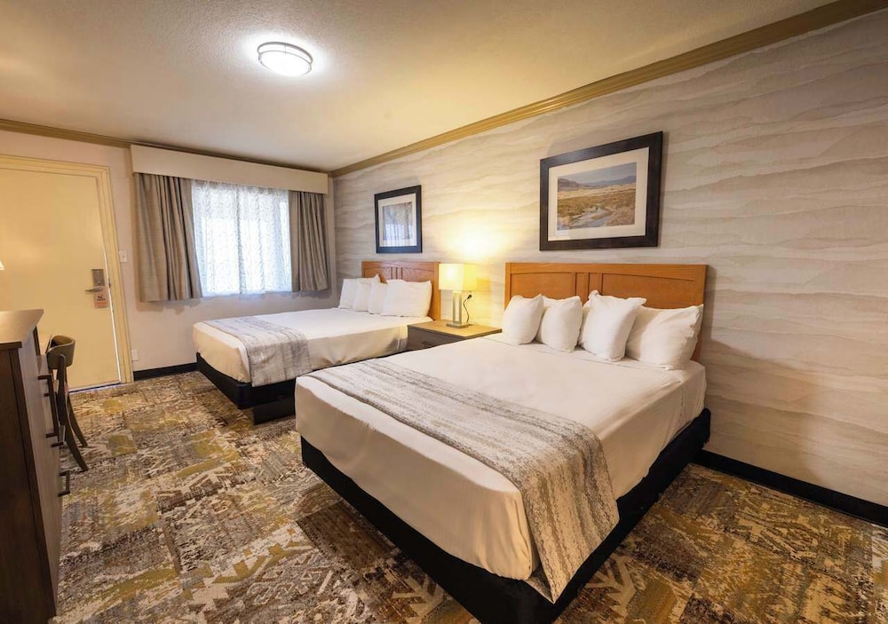 Stovepipe Wells Village Hotel 6/47