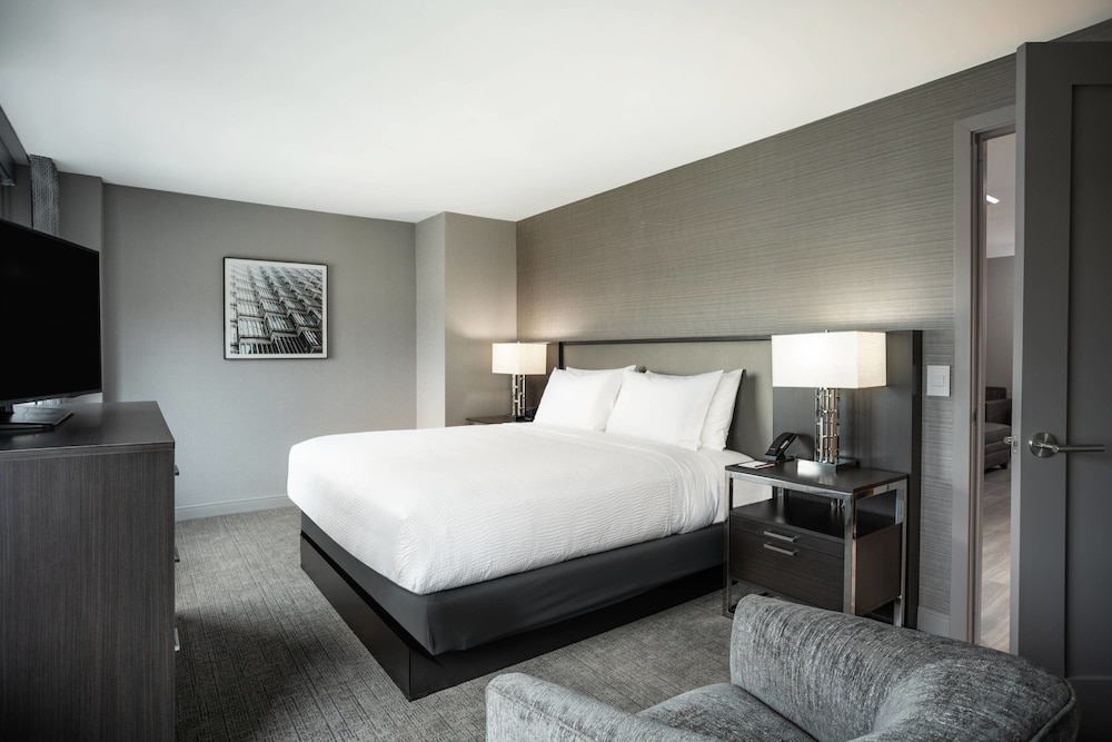 Residence Inn Weehawken Port Imperial 12/48