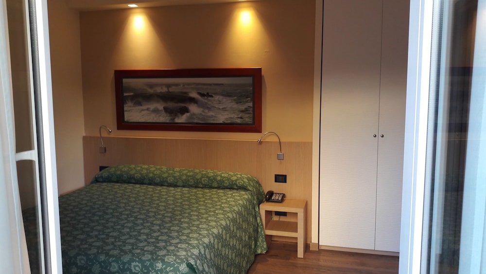 Hotel Esperia 34/71