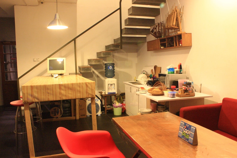 Buton Backpaker Lodge - Hostel 41/60