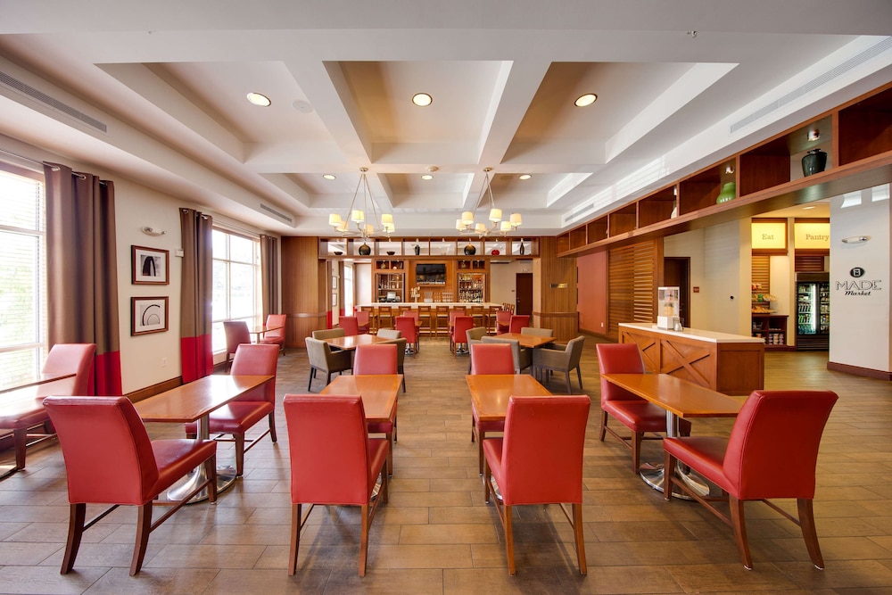 Doubletree By Hilton Raleigh Cary 46/51