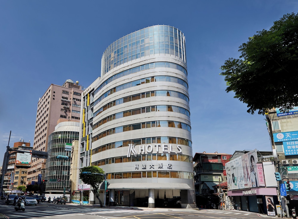 K Hotels Yungho 4/45