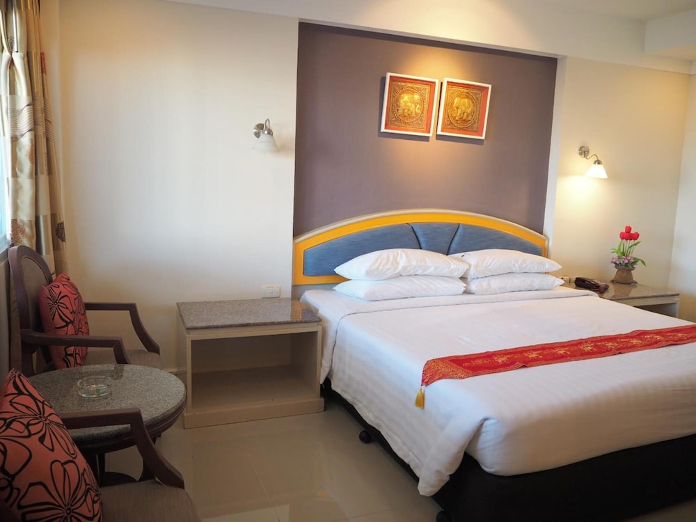 Ton Koon Hotel 17/46