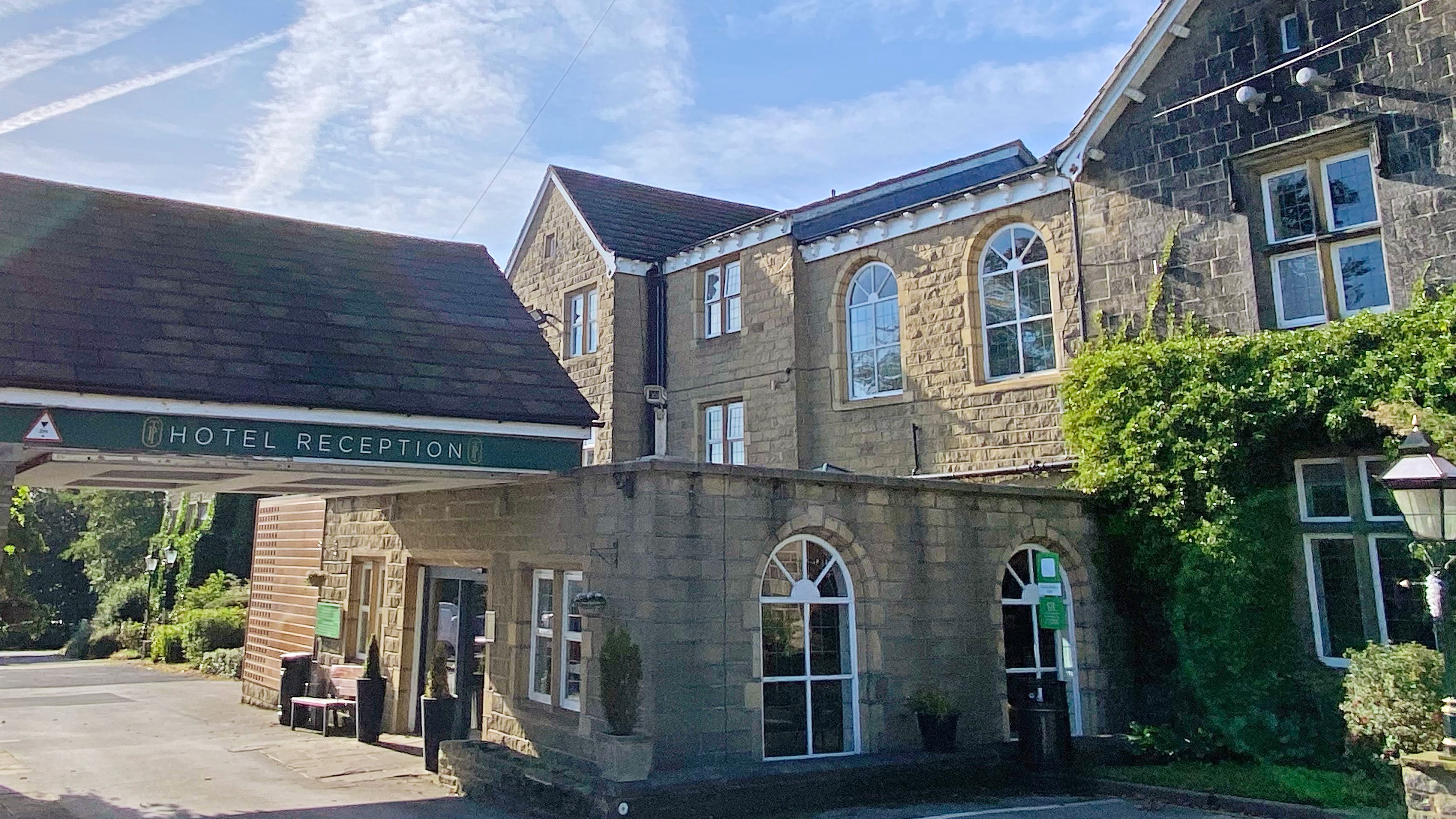 OYO Tong Park Hotel in BRADFORD