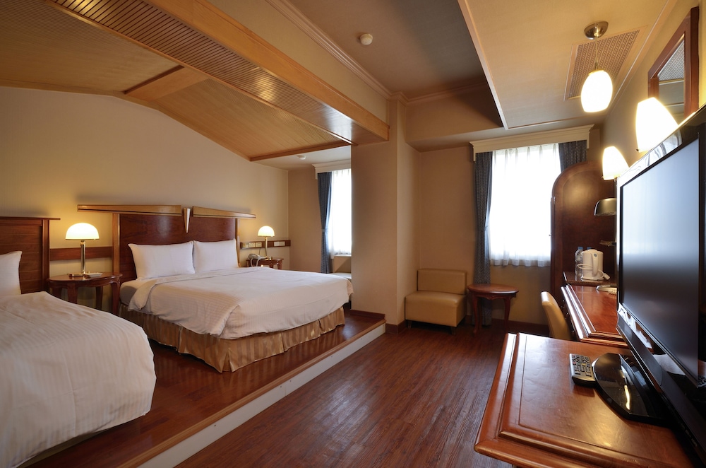 Goodness Hotel 18/41