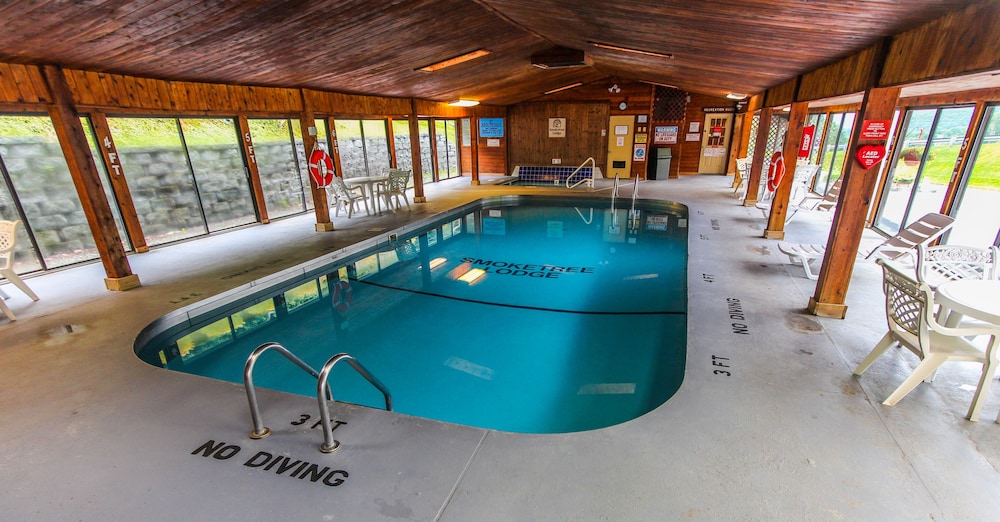 Smoketree Lodge, a VRI resort 3/70