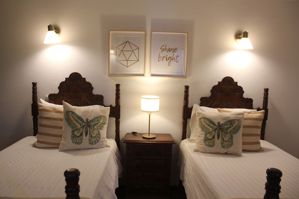 Hotel Alcaide 22/75