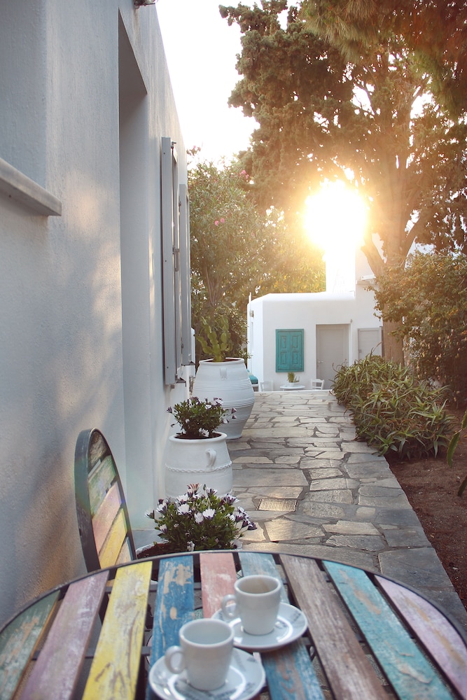 Mykonos Town Suites 20/46