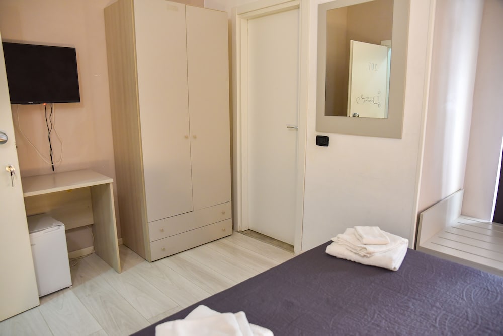 Mirosa Bed And Breakfast 18/50
