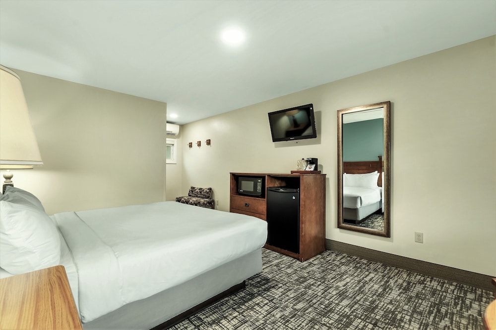 Top Notch Inn 28/69