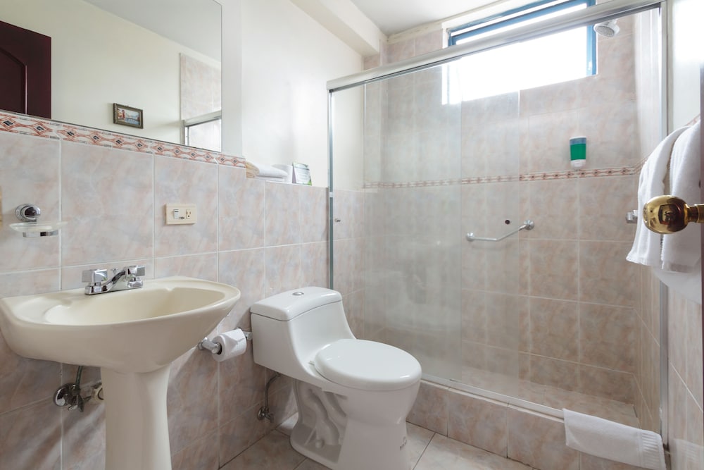 Suites Metropoli 65/66