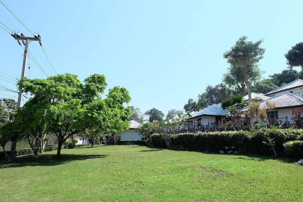 Samed Cliff Resort 55/68