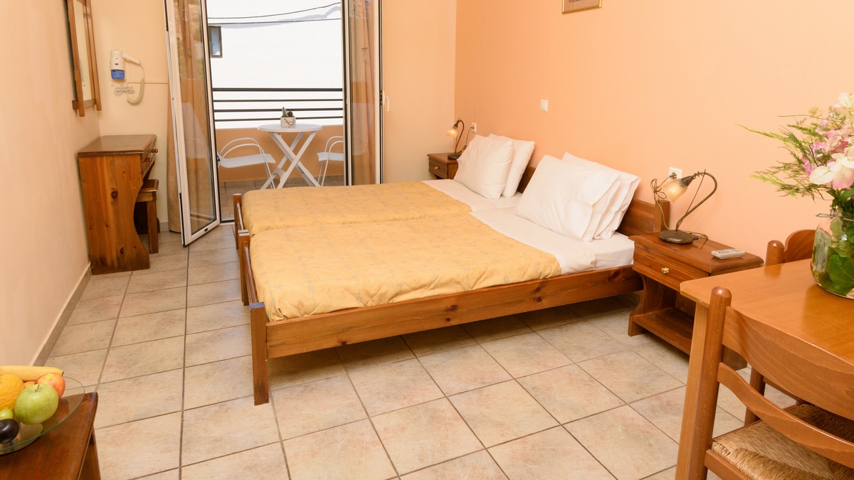 2 Bedrooms, Apartment