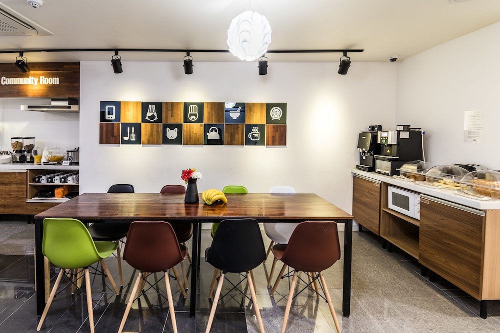 EKONOMY HOTEL HAEUNDAE 56/66