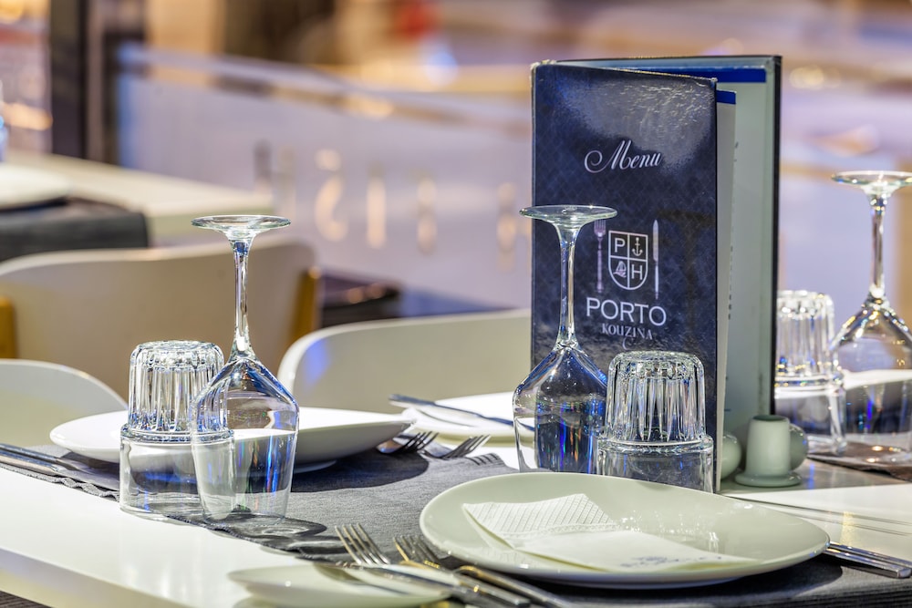 Porto Marine Hotel 37/64
