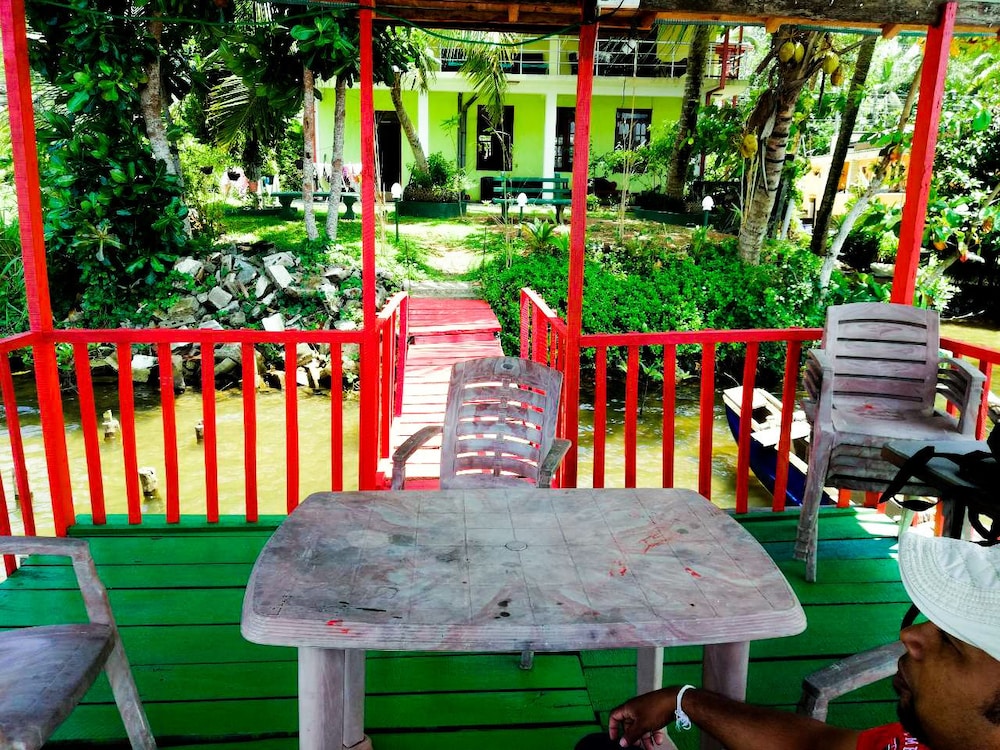 Mahi Villa 9/33