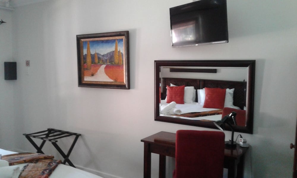 Amani Guest Lodge 10/41