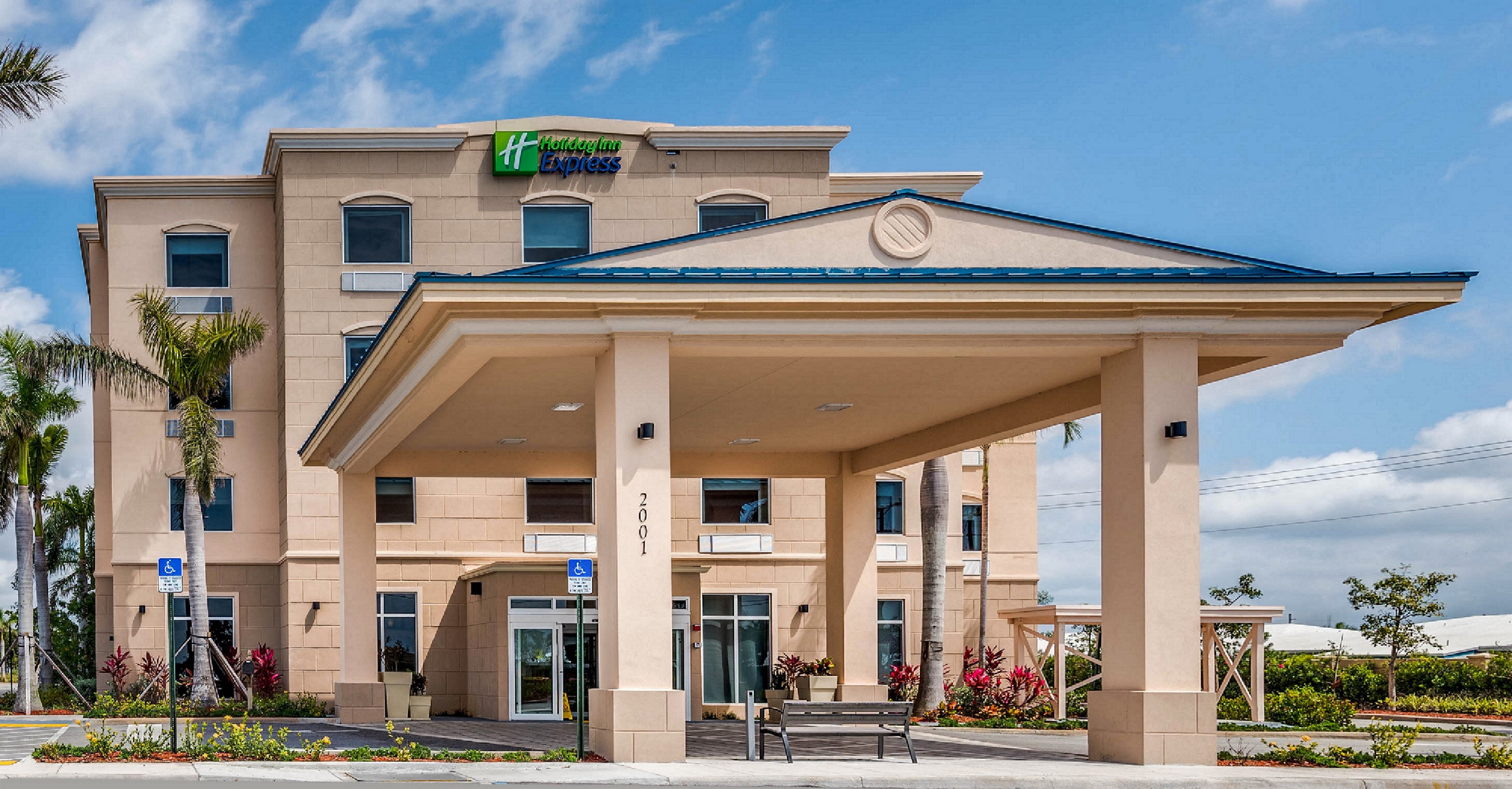 Holiday Inn Express Suites Boynton Beach West 2/71