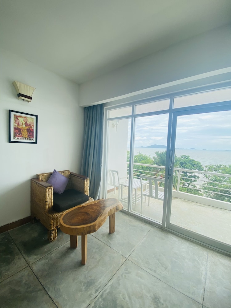 Saravoan Hotel Kep 50/65