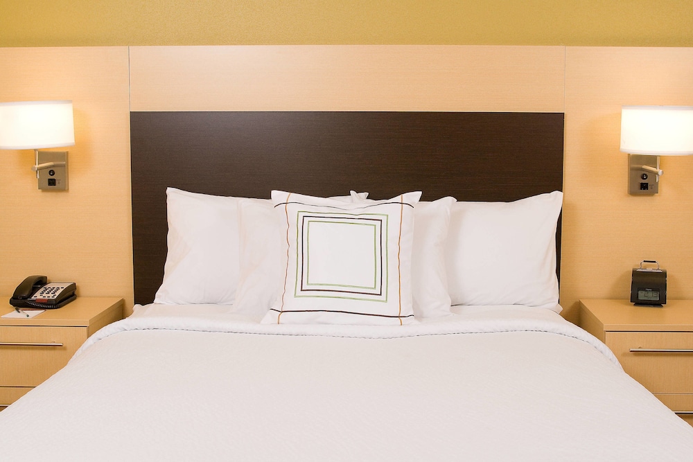TownePlace Suites York 11/32