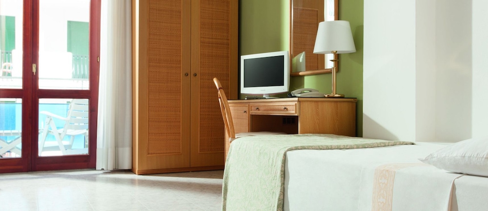 Hotel Croce Di Malta 26/65