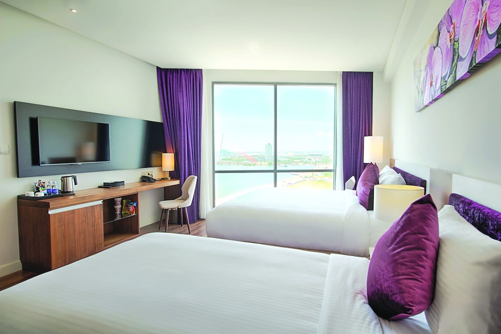 Vanda Hotel 15/70