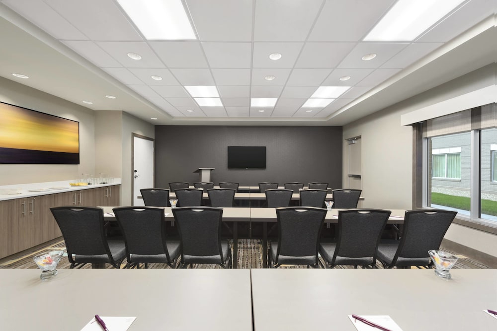 Residence Inn St Paul Woodbury 27/33