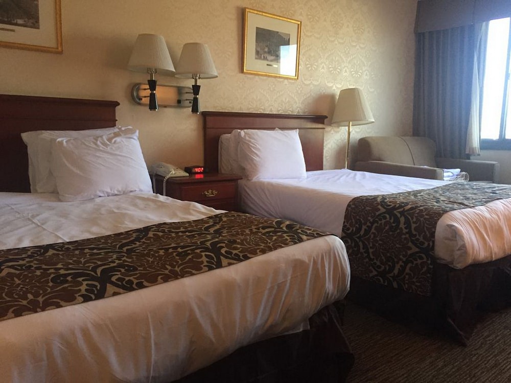 Airway Inn at LaGuardia 14/44