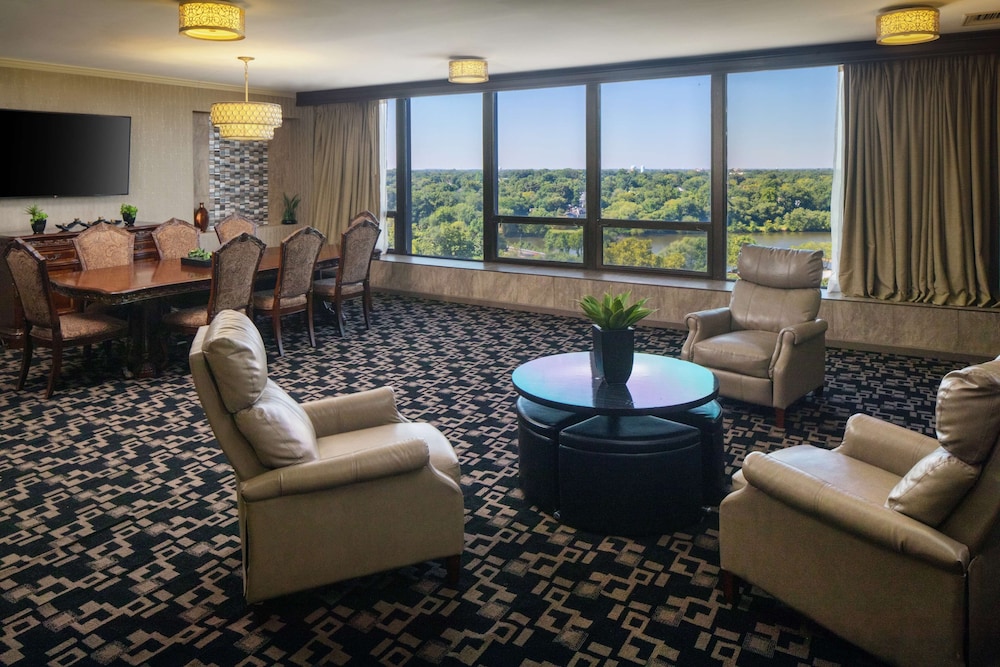 DoubleTree by Hilton Cherry Hill Philadelphia 25/46