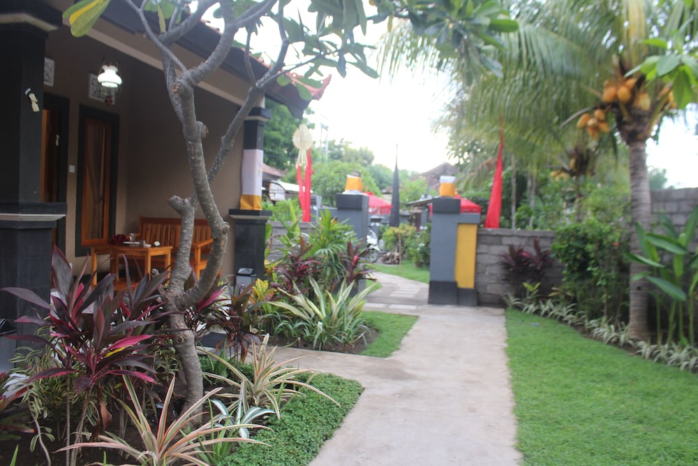 Pande Guest House Pemuteran 5/62