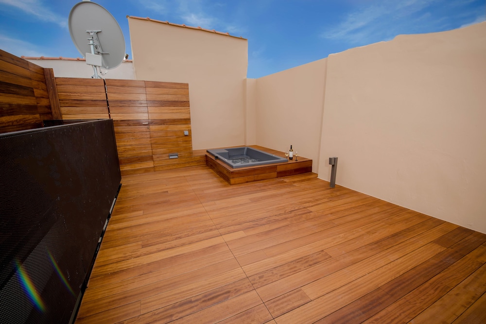 Portou House 23/42
