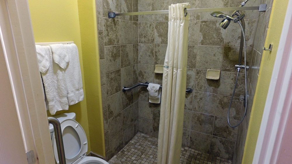Ramada By Wyndham Suites South Padre Island 6/37