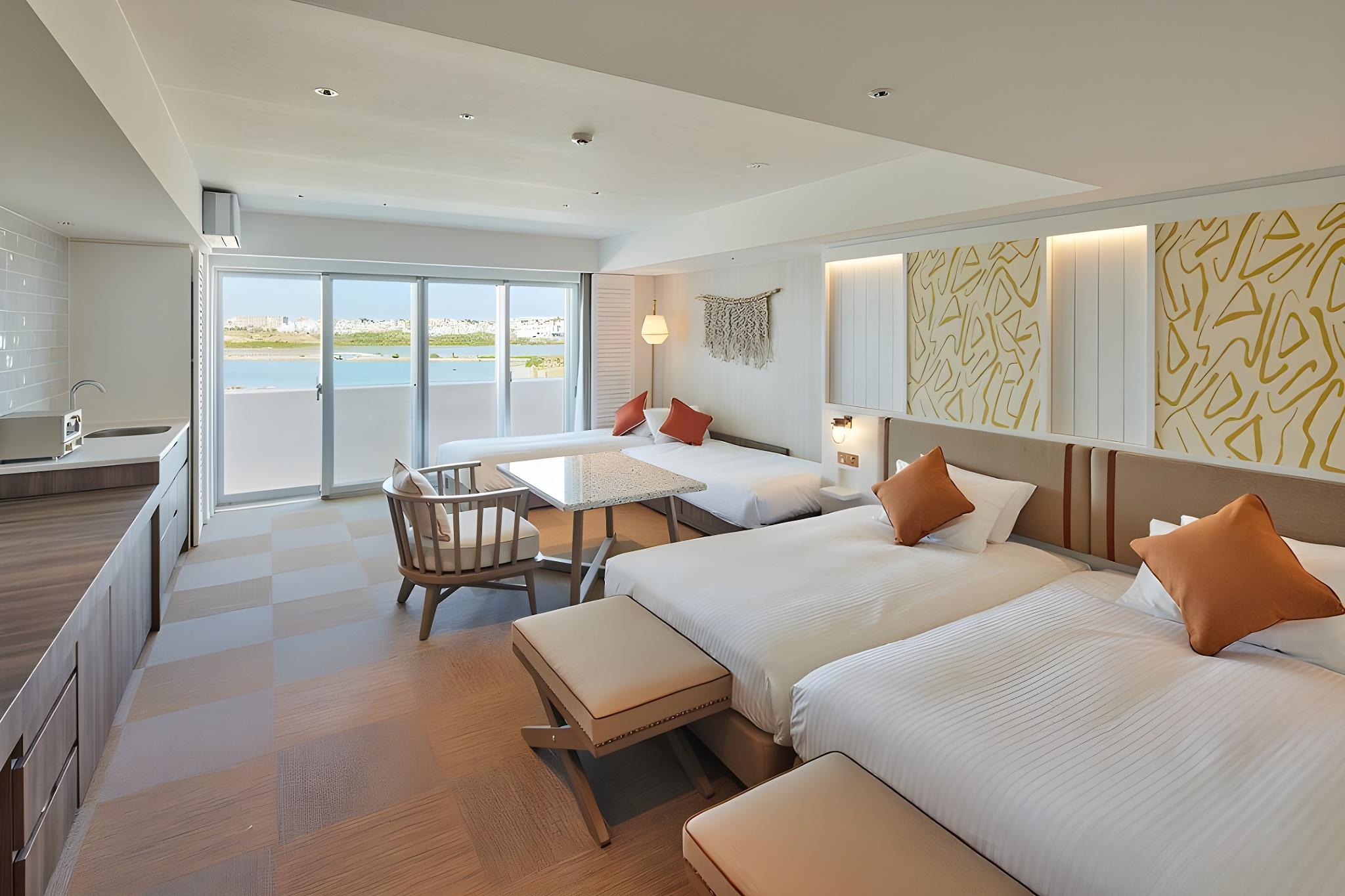 COMFORT, TWIN BEDS
