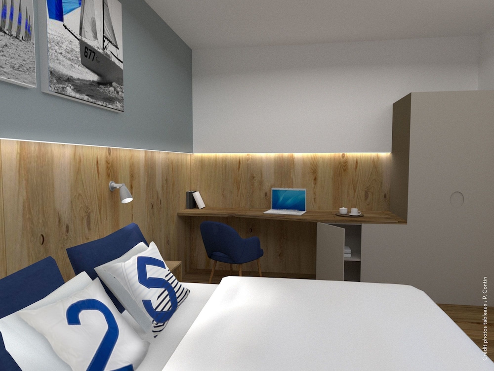 STANDARD, DOUBLE OR TWIN BED
