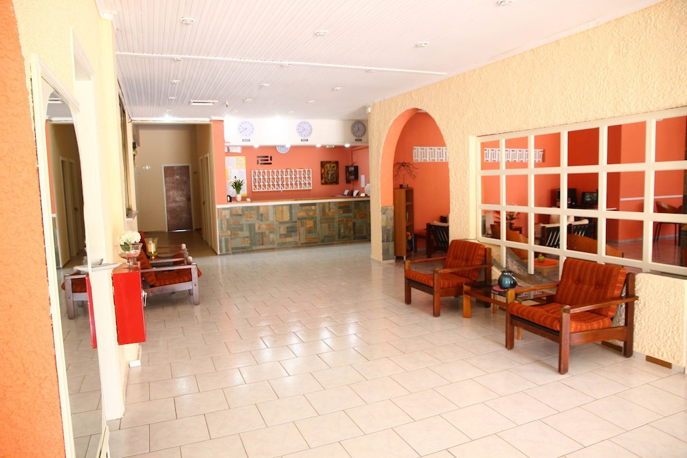 Triton Garden Hotel 7/49