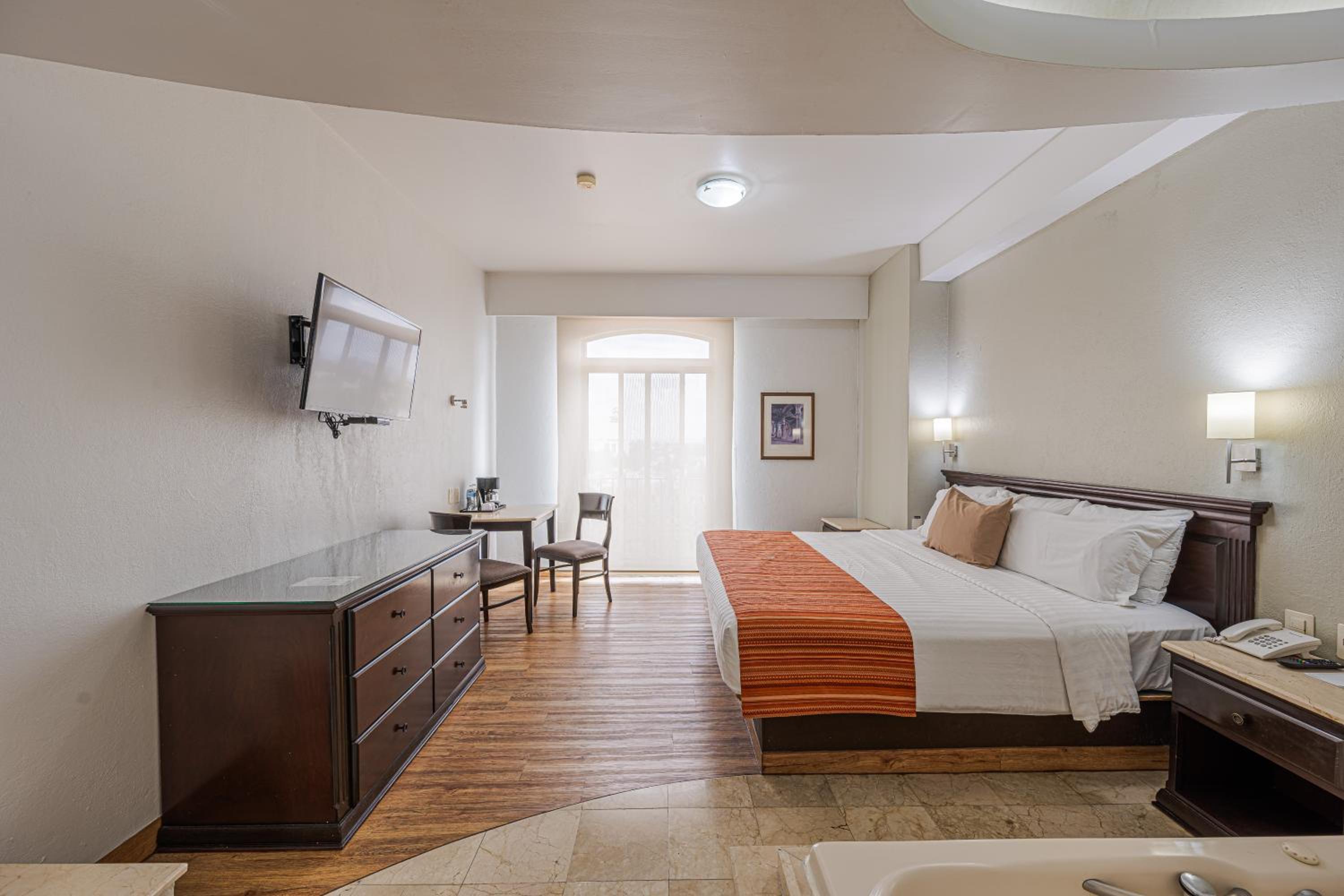 غرفة بسرير كوين بجاكوزي، HG HOTEL 7/10