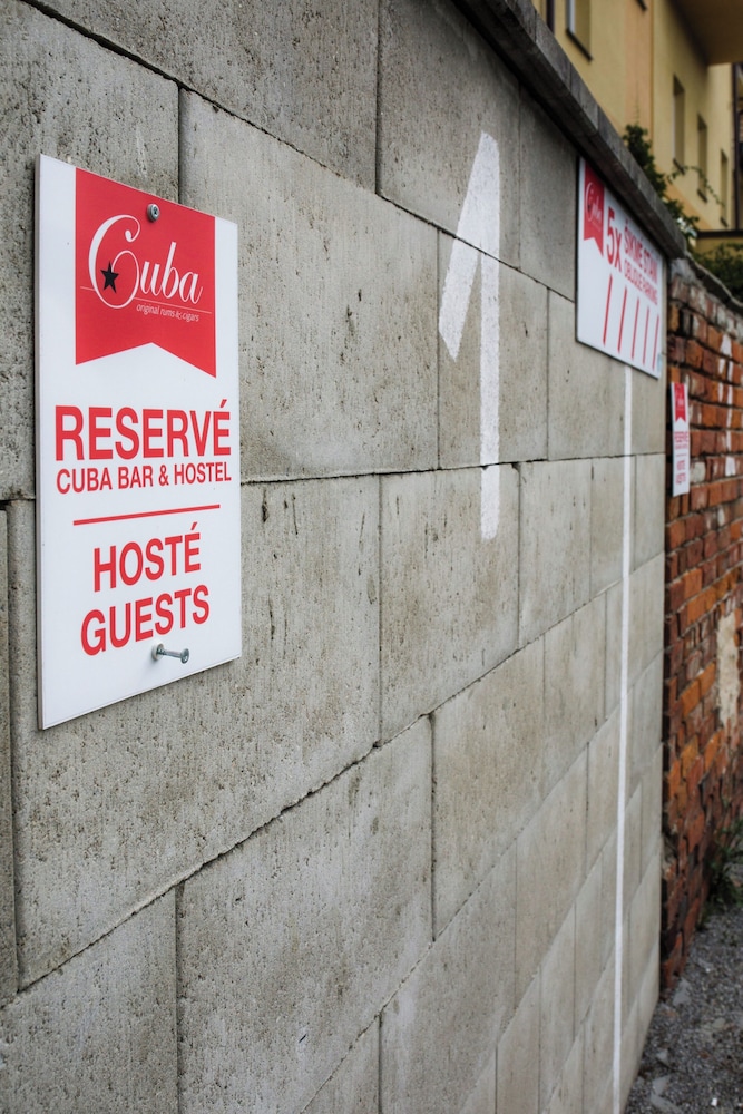 Cuba Bar & Hostel 4/34