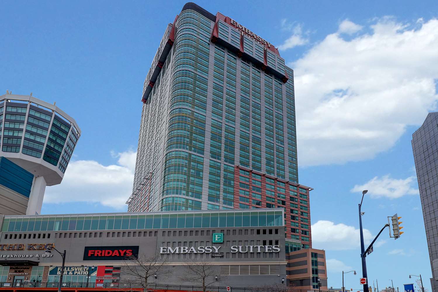 Embassy Suites By Hilton Niagara Falls Fallsview in NIAGARA FALLS - CANADA