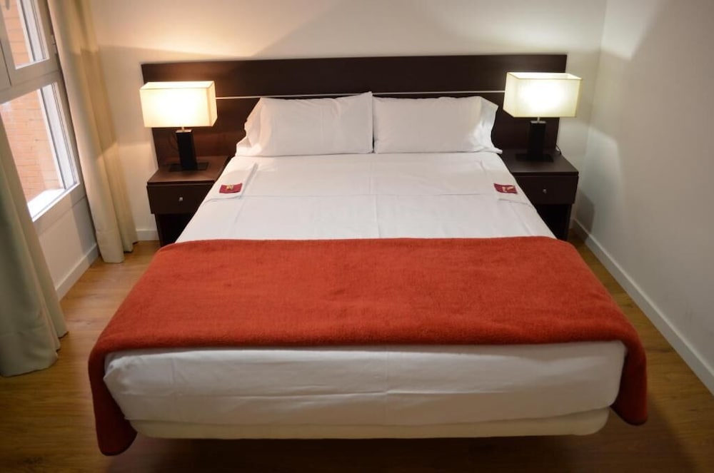 Apartamentos Casa Palacio de Los Sitios 18/37