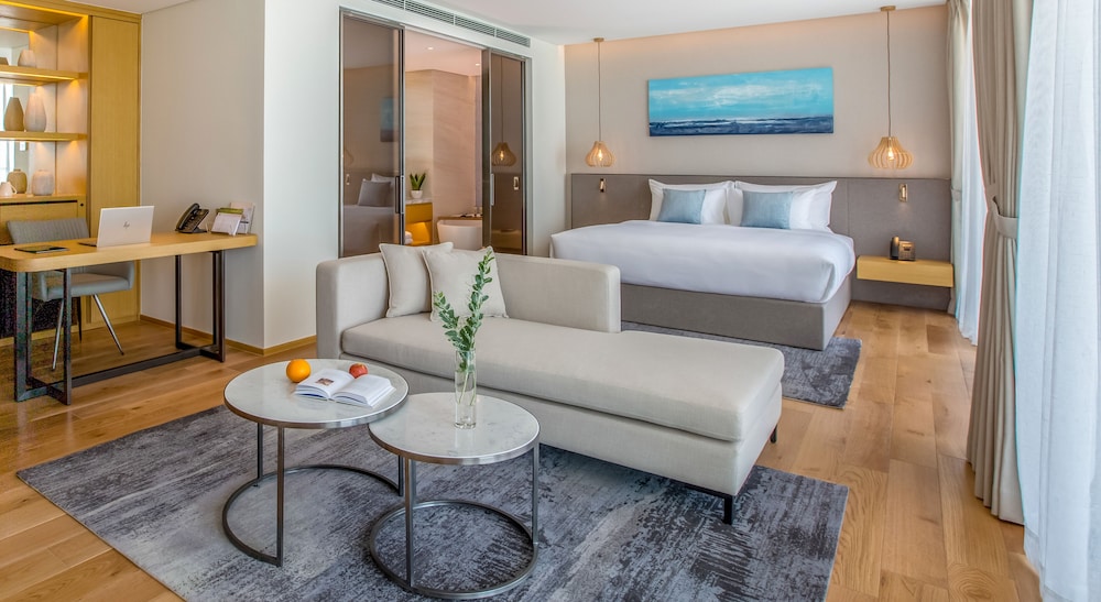 Prince Hotel Da Nang 40/75