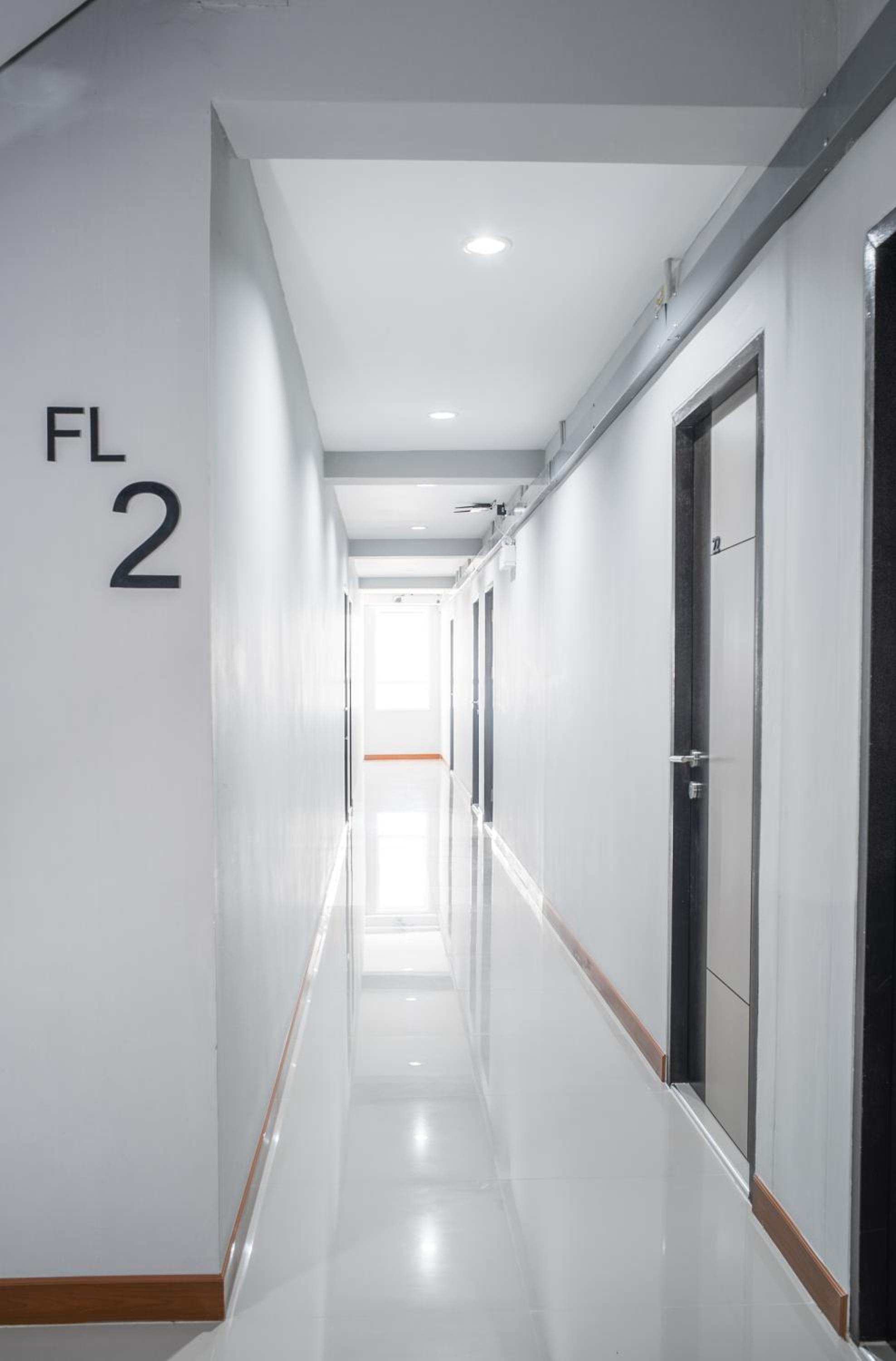 S44room 45/64