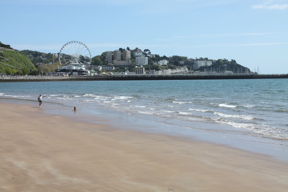 Belgrave Sands Hotel & Spa 44/47