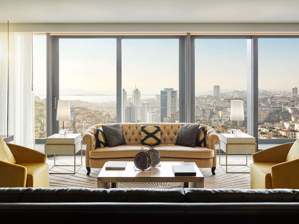 Fairmont Quasar Istanbul 66/79
