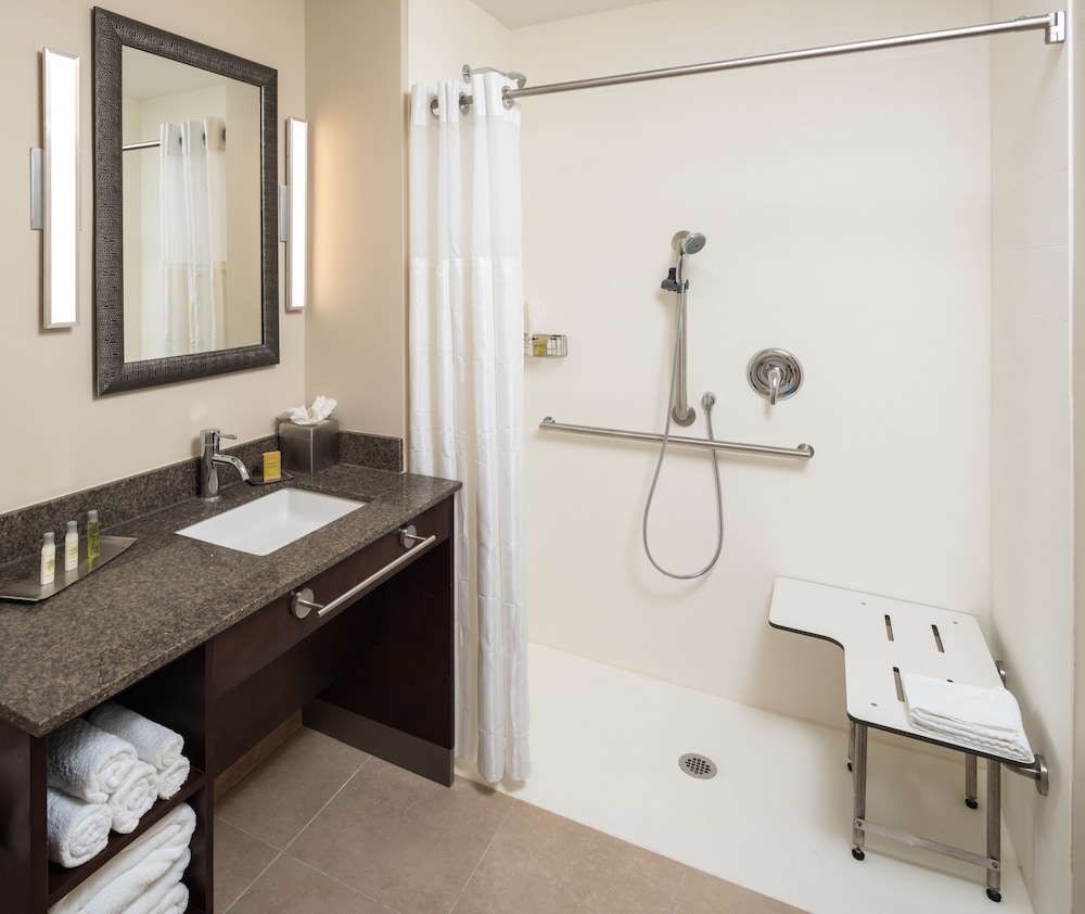 Doubletree By Hilton Miami Doral 18/44