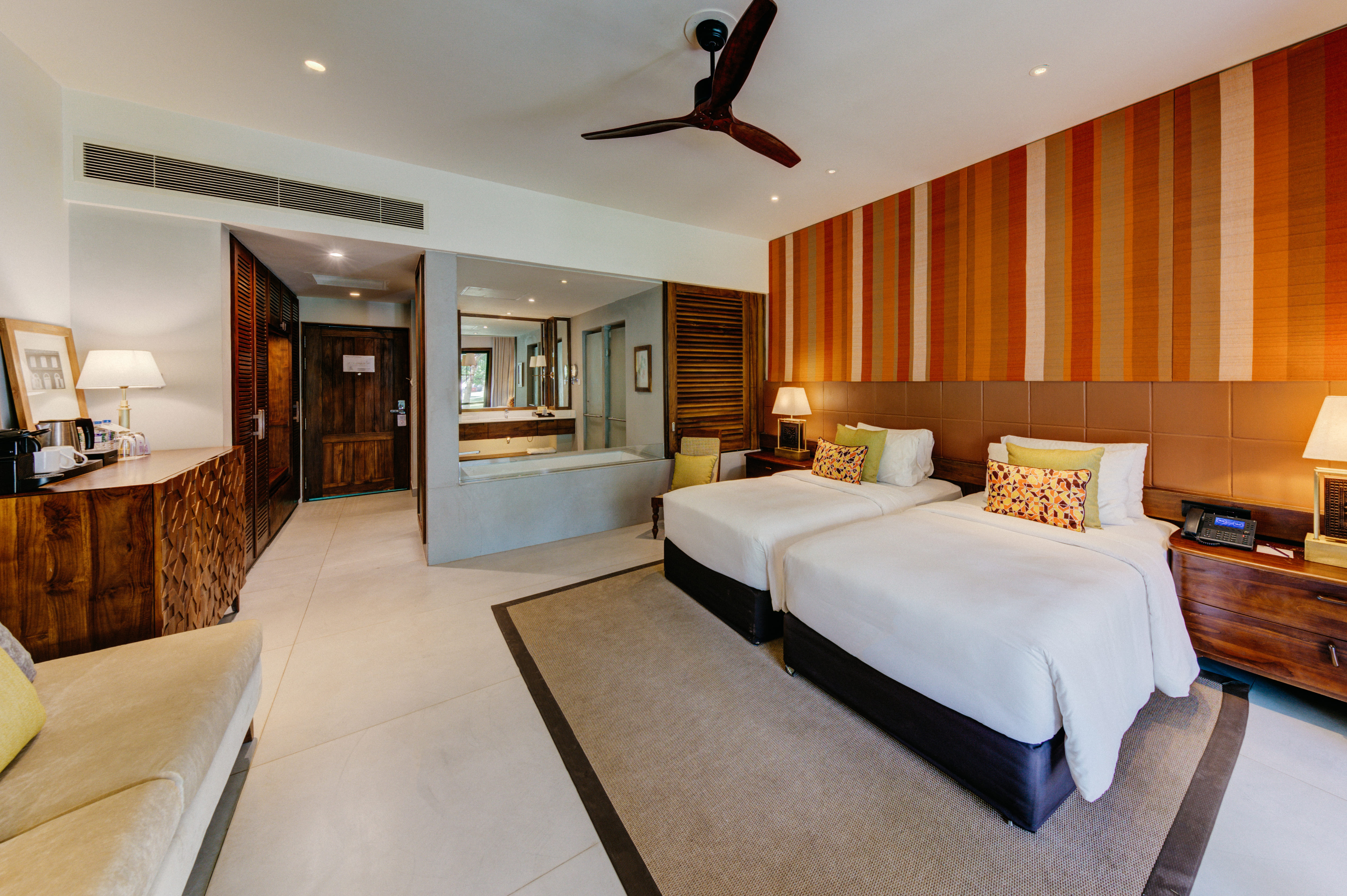 Garden, Luxury, Triple, Twin Beds, Sea Front, Terrace